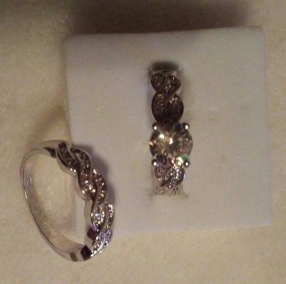 Wedding ring set - Picture 2 of 4